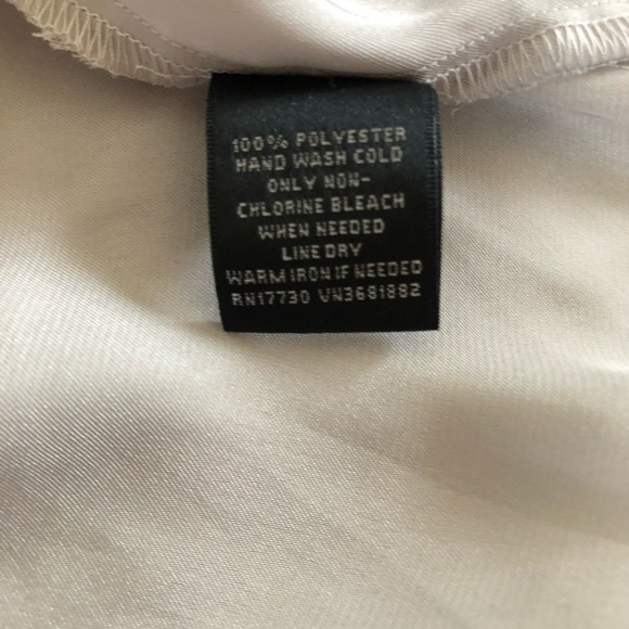 Mossimo pewter colored raw edge sleeveless blouse - Picture 5 of 6